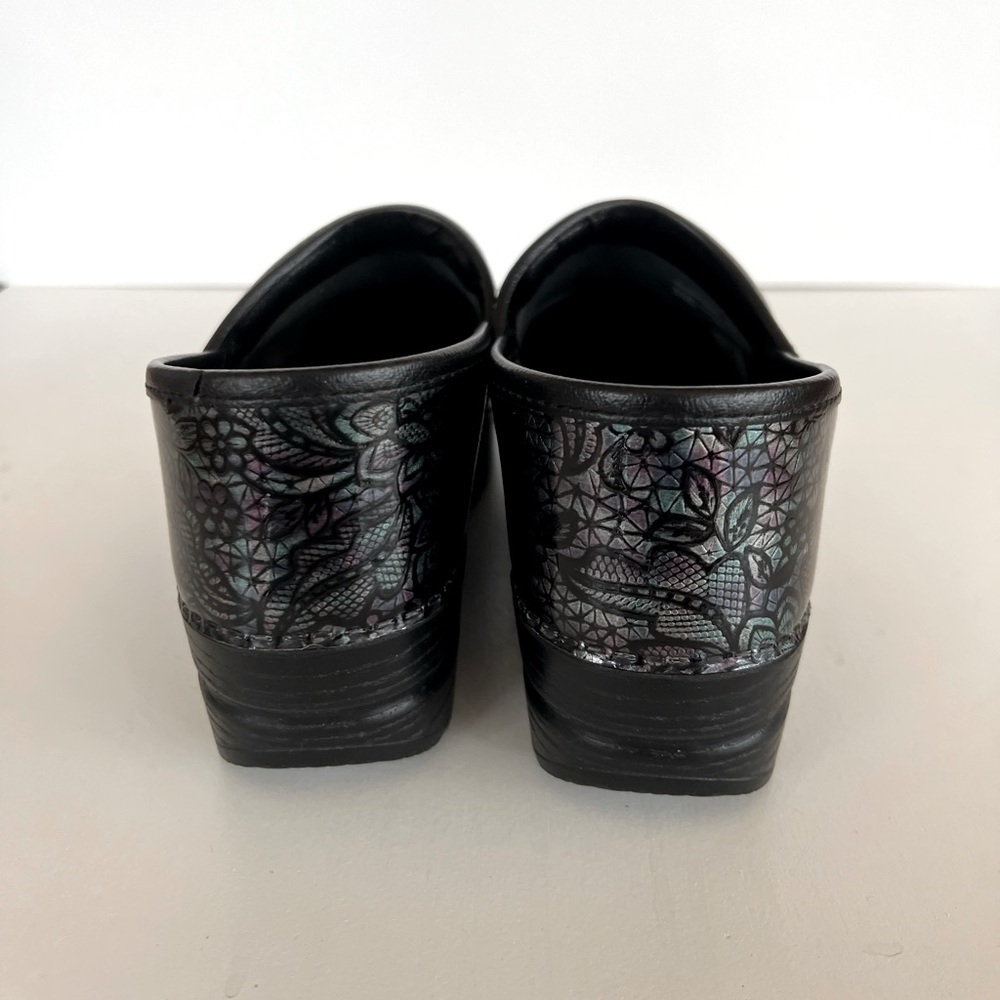 Dansko Women's Professional Clogs Henna Floral Patent Leather, sz 38 - Picture 4 of 10